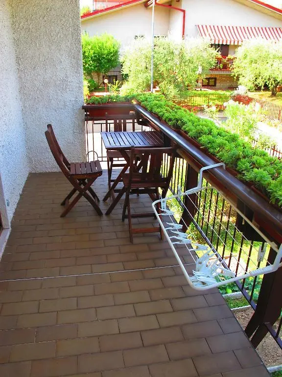 Nocleg ze śniadaniem B&B Villa Filotea & Apartment Desenzano del Garda